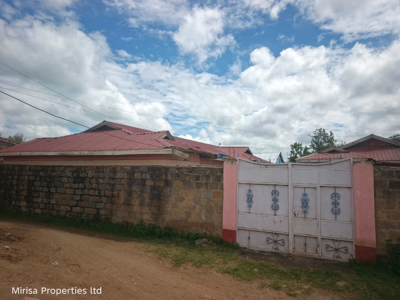 Income rental property Father Ntaiya Estate Narok – apartment block exterior